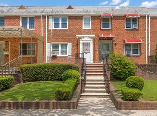 150-16 78th Avenue, Flushing, NY 11367