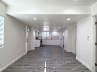 5970 Locust Ave #A, Long Beach, CA 90805