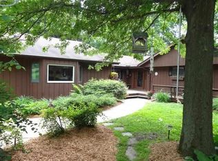 229 E Camling Rd, Oregon, IL 61061