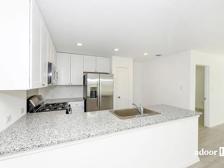 1208 Grace Park Rd — Photo 4