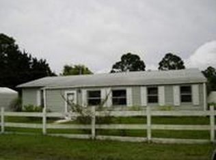 319 Chiswick Ln, Oak Hill, FL 32759