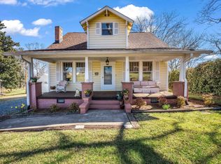 110 N Lyles Ave, Landrum, SC 29356