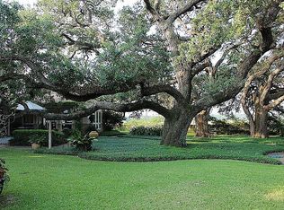 1014 River Plant Road, Eagle Lake, TX 77434