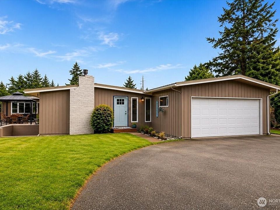 1st image of 3115 204th Street SW