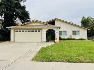 8913 Red Leaf Way, Sacramento, CA 95826