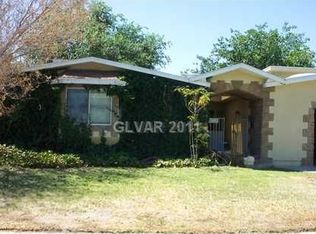 6105 Fairwood Cir, Las Vegas, NV 89107