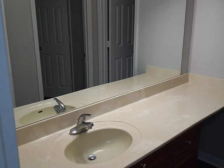 1821 Barrow Way #1821 — Photo 10