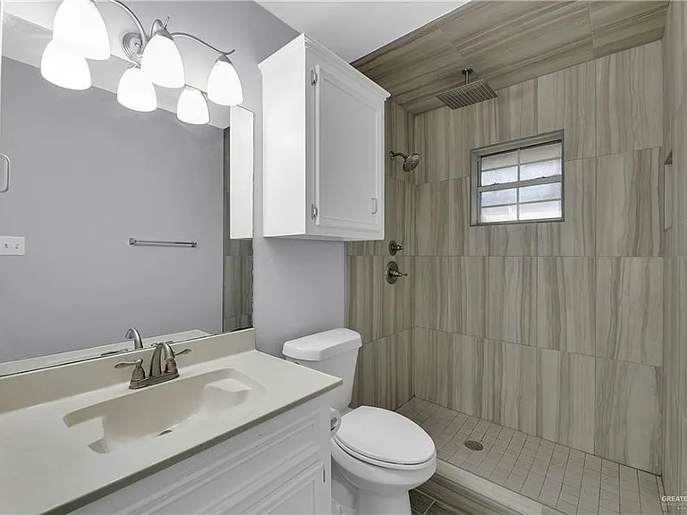 1812 Pike Ave — Photo 8