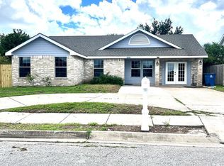 9290 Los Olmos Dr, Los Fresnos, TX 78566