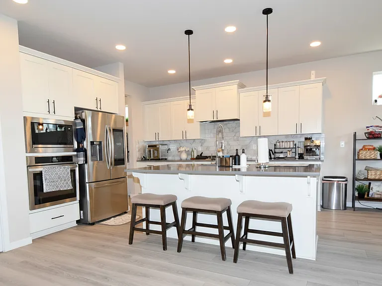 1690 S Quartz Dr — Photo 10