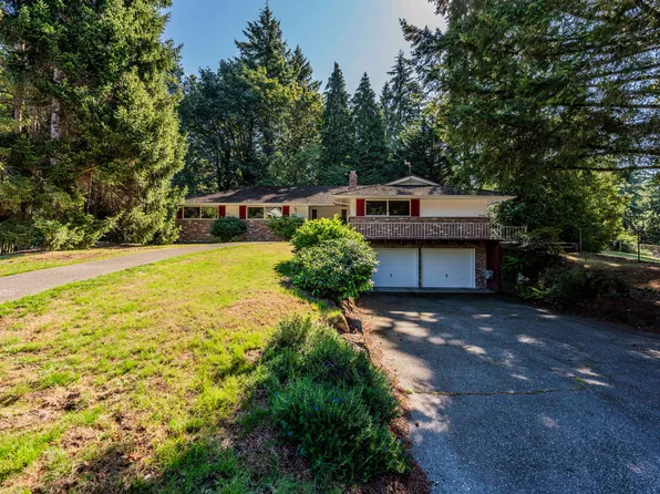 18912 46th Ave NE, Lake Forest Park, WA 98155