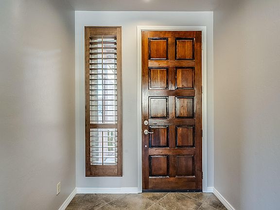 5th image of 853 E Trenton Pl