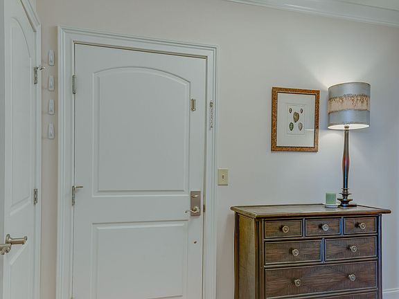 4th image of 400 Warioto Way APT 707