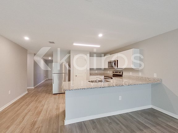5th image of 8185 99th Ct