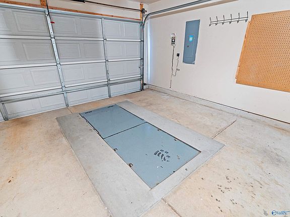 5th image of 106 Thornley Ct