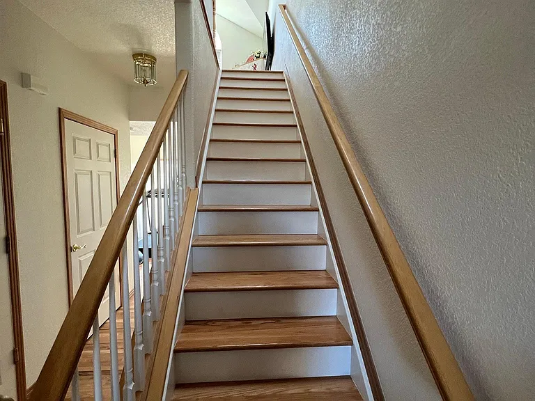 1730 Rockview Cir — Photo 15
