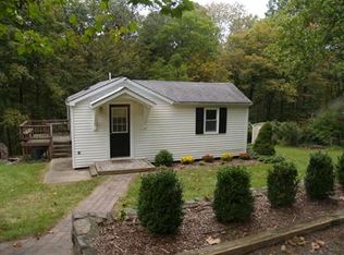 133 Observatory Rd, Glen Gardner, NJ 08826