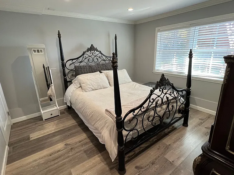 351 Mangels Ave — Photo 15
