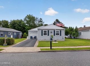 101 Freeport Blvd, Toms River, NJ 08757