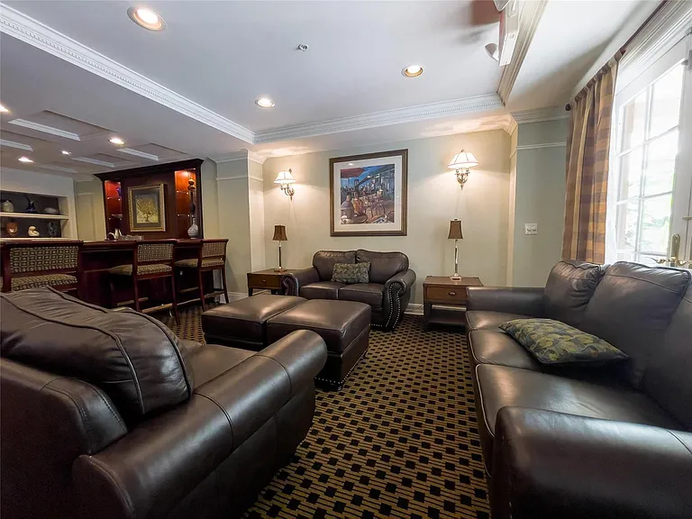 1900 Van Buren St #118B — Photo 34