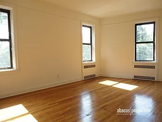 Rented by Abacus Properties