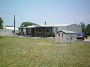 952 Jacoby Ln, Aransas Pass, TX 78336