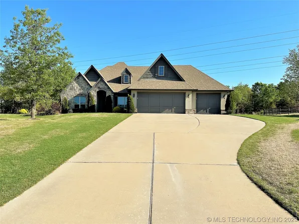 630 Cross Timbers Blvd, Sapulpa, OK 74066