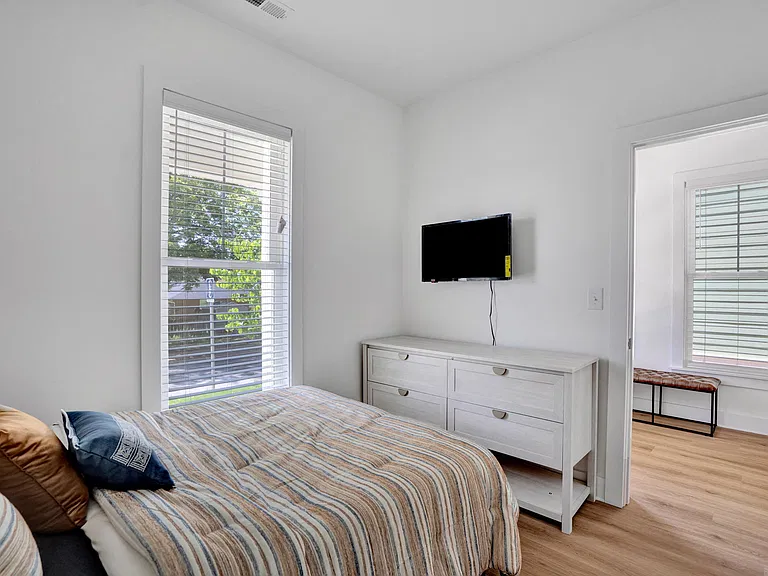 500 Spruce St — Photo 13
