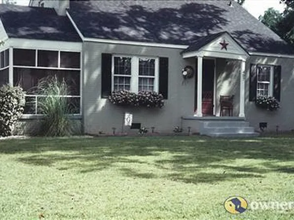 407 W Commerce St, Oak City, NC 27857