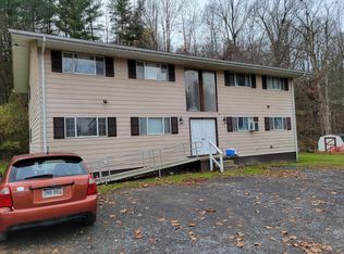 646 Sapps Run Rd APT 11, Fairmont, WV 26554