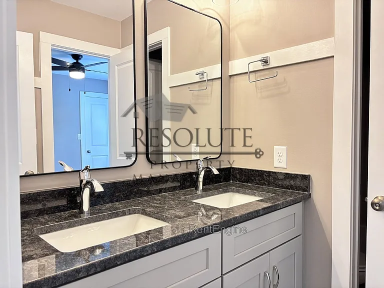 520 Brent Rd — Photo 12
