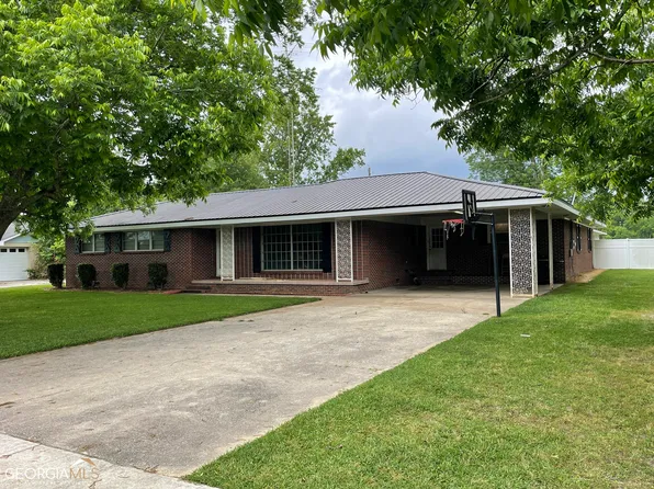 408 Railroad St, Cobbtown, GA 30420