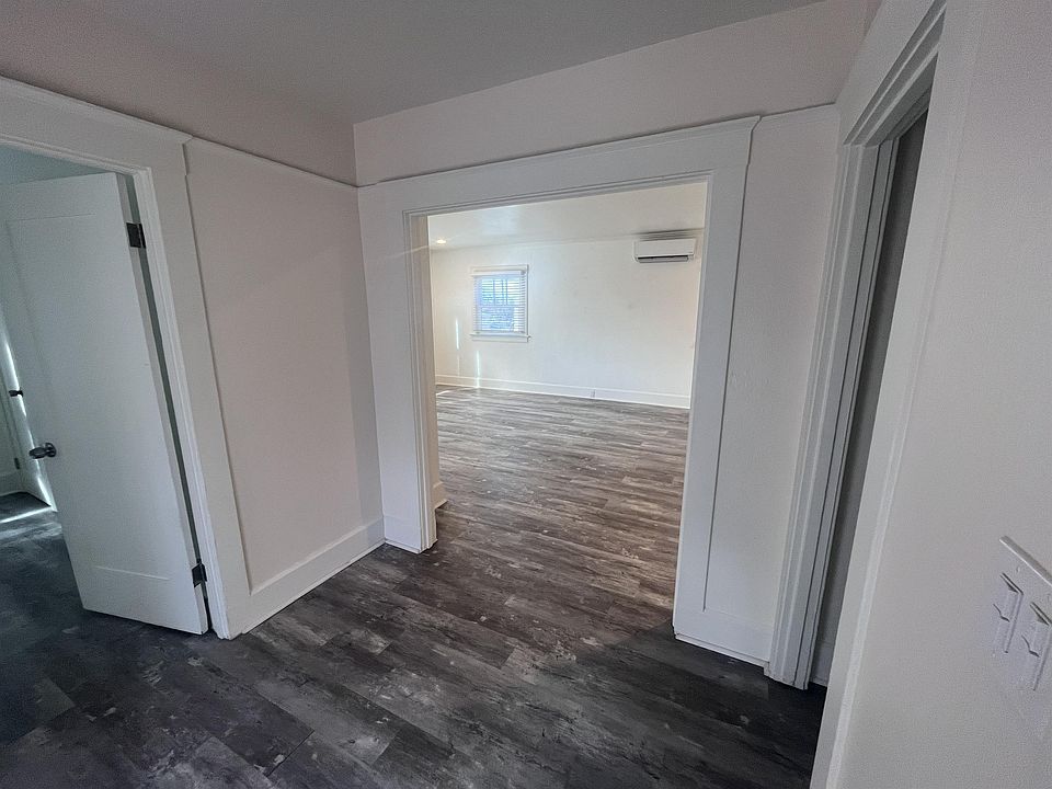 1st image of 2944 Kalmia St
