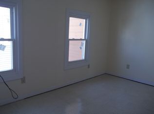 195 Tyler St #2, Springfield, MA 01109