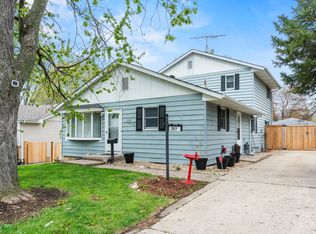 257 N Shaddle Ave, Mundelein, IL