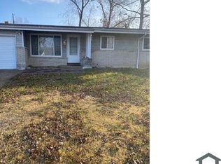 10630 Landseer Dr, Saint Louis, MO 63136