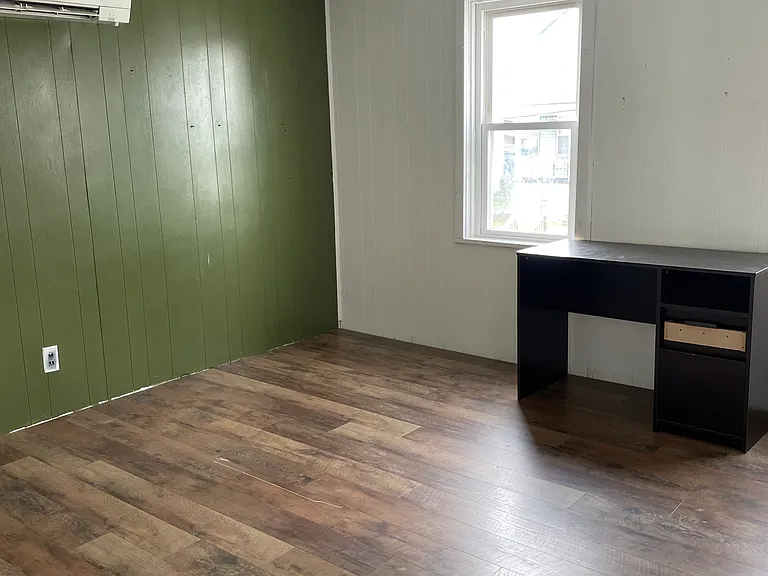 2506 Vancouver St — Photo 7