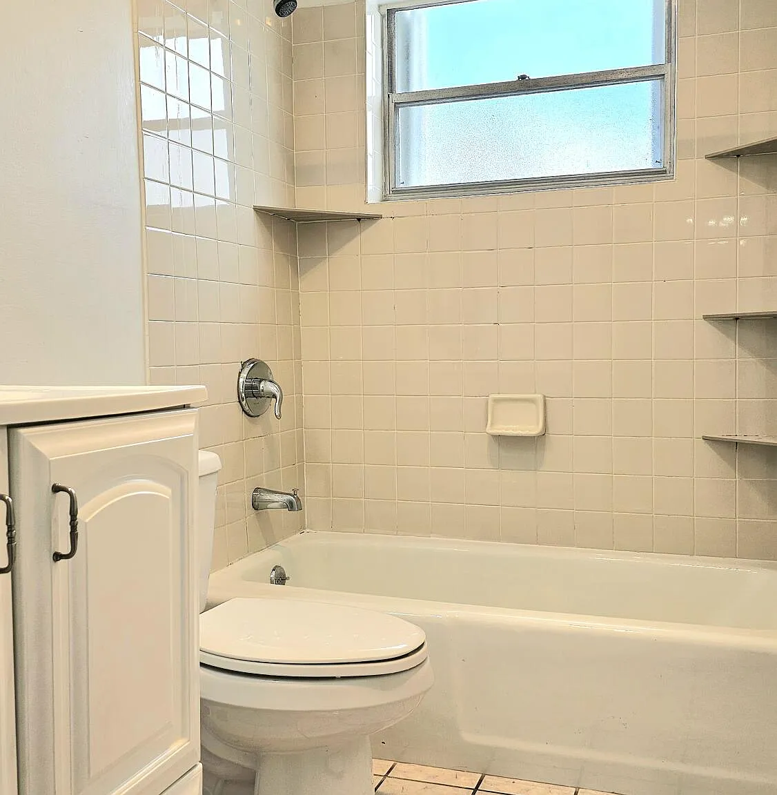 2 bed, 1.0 bath, 767 sqft, $1,650 — Photo 3