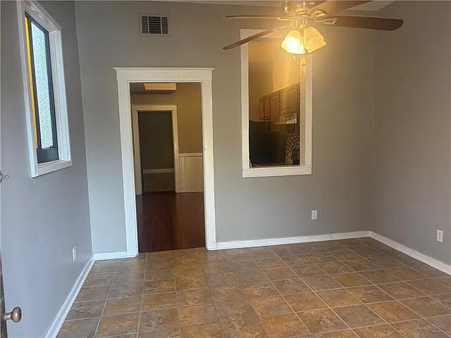 2836 Ponce De Leon St — Photo 3