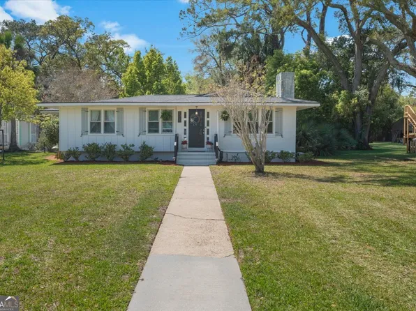 1021 Lanier Blvd, Brunswick, GA 31520