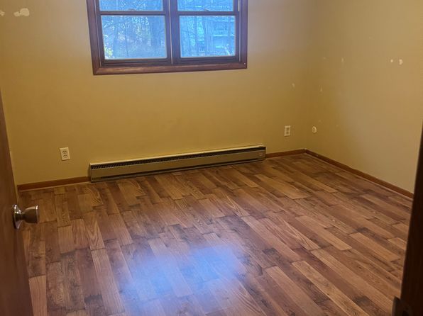 (undisclosed Address)