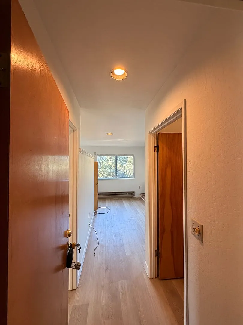 302 Sund Avenue — Photo 2