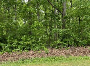 5909 Dehaven Rd, Pleasant Garden, NC 27313