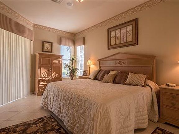 5th image of 14425 Devington Way