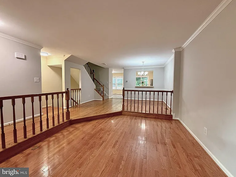 5304 Buxton Ct — Photo 5