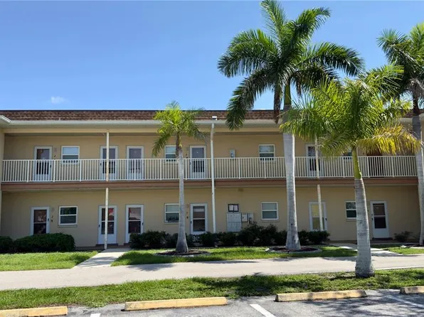 3136 Harbor Blvd APT 2A, Port Charlotte, FL 33952