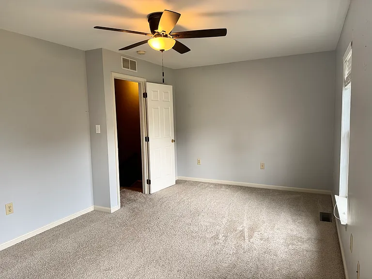1282 Hunters Ridge Dr — Photo 21