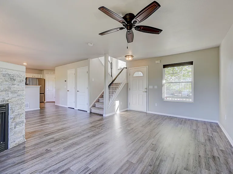 835 Ridgebury Pl — Photo 7