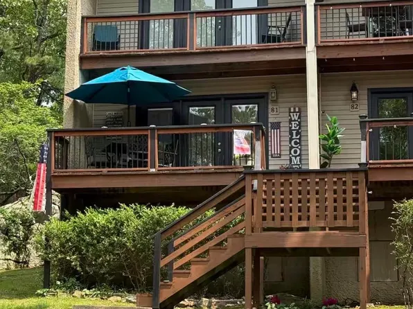 601 Dave Creek Pkwy APT 81, Fairfield Bay, AR 72088