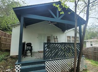 107 Sulphur St, Hot Springs, AR 71901